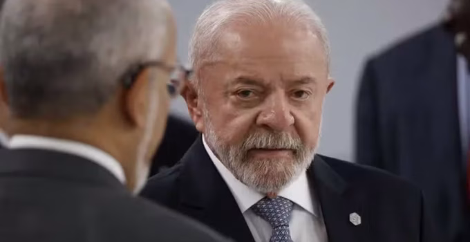 Lula no G7: diplomacia tensa com Trump, avanços com UE e Ucrânia, e distanciamento do bloco
