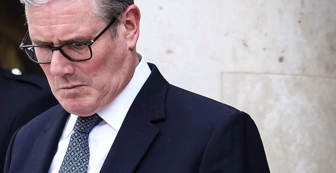 Trump afirma que Keir Starmer renunciará ao cargo de primeiro-ministro do Reino Unido