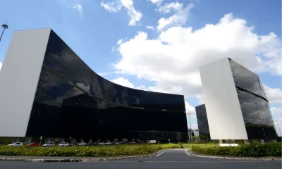 Gigantes da Economia Mineira: 20 Empresas Concentram Quase Metade das Isenções Fiscais de ICMS em Minas Gerais