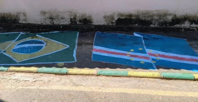 Cabo Verde Mineiro Celebra Classificação Histórica de Seleção Africana com Rua Pintada e Telão na Praça