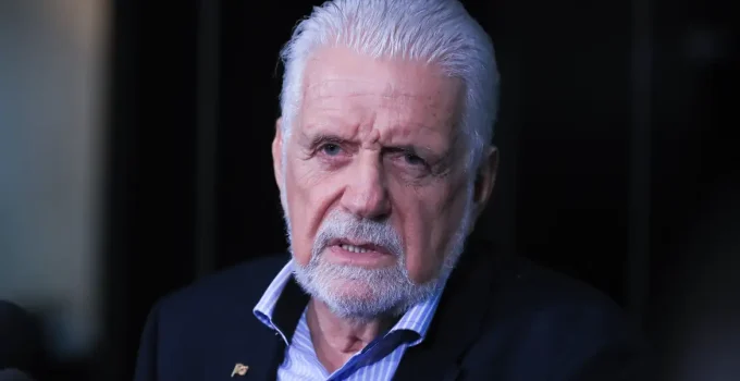 Farras e Caronas: Defesa de Políticos em Caso Banco Master Apela para Relações Sociais e Ausência de Troca