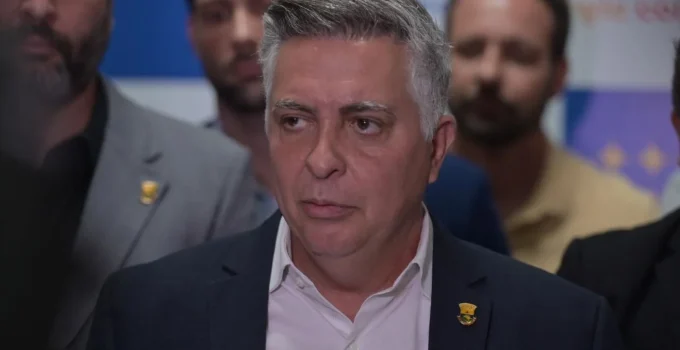 Damião ignora pedido de socorro de aliado na Câmara de BH e pode deixar vereador à própria sorte em processo de cassação