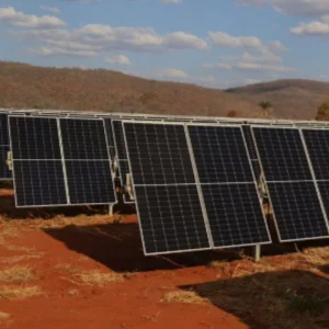 Instalação de placas solares em Minas Gerais deve desacelerar nos próximos 10 anos, aponta projeção federal