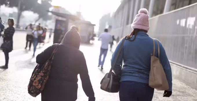 Frio diminui em MG, mas mantém temperaturas baixas e alerta para geadas isoladas no fim de semana