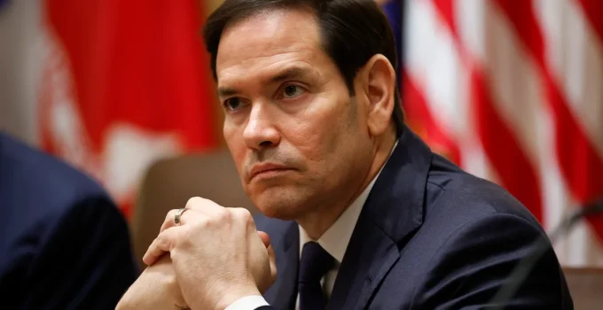 Rubio pressiona Cuba por reformas e alega ameaça à segurança dos EUA