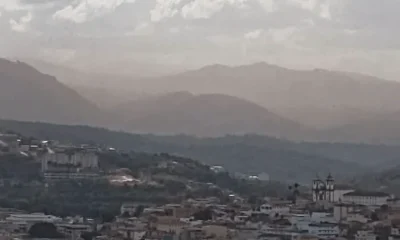Congonhas (MG) em Alerta: Nuvem de Poeira de Mineração Assusta Moradores e Leva Prefeitura a Paralisar Atividades