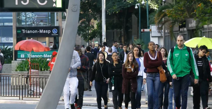 Frio Intenso e Geada em Minas Gerais: Temperaturas Baixas e Alertas para o Sul e Sudeste do Estado