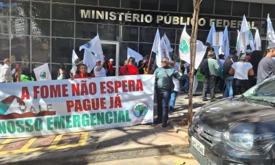 Atingidos por Brumadinho protestam em BH contra ameaça ao Novo Auxílio Emergencial