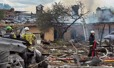 Guerra na Ucrânia: Ataques russos e ucranianos deixam mais de 20 mortos em acampamento de férias, shopping e agência de correios