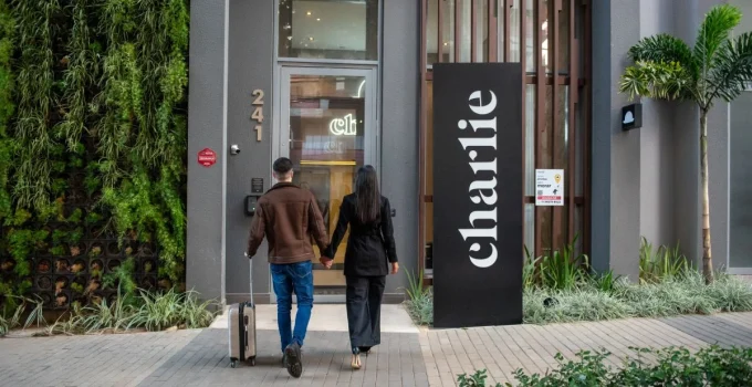 Operadora de hospedagem flexível Charlie chega a BH com foco em apartamentos de curta duração