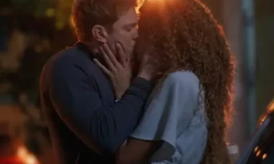 Beijo Inesperado em 'Três Graças' Quebra Tabus e Gera Elogios nas Redes Sociais