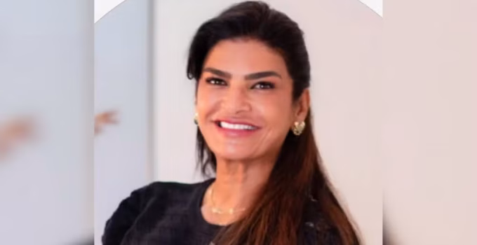 Ex-vereadora de MG é condenada a pagar R$ 5 mil por comentários transfóbicos contra assessora em rede social
