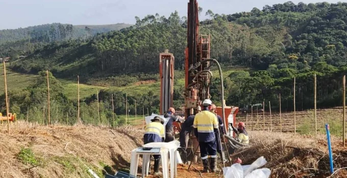 Coreia do Sul firma parceria estratégica com mineradora australiana para exploração de terras raras em Minas Gerais