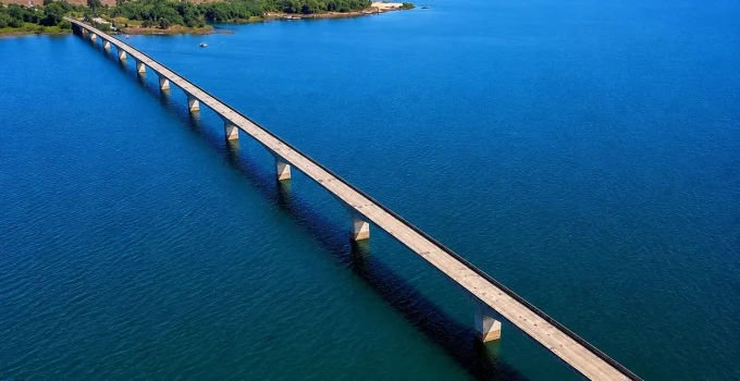 Ponte Quinca Mariano, ligação vital entre Goiás e Minas Gerais, será totalmente interditada por um ano a partir de segunda-feira