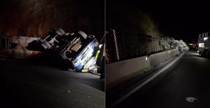 Motorista morre em tombamento de carreta-cegonha que bloqueou BR-135 em Bocaiúva, Norte de Minas