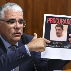 PF Pede 3º Inquérito Contra Lulinha; Defesa Alega 'Desgaste Político'