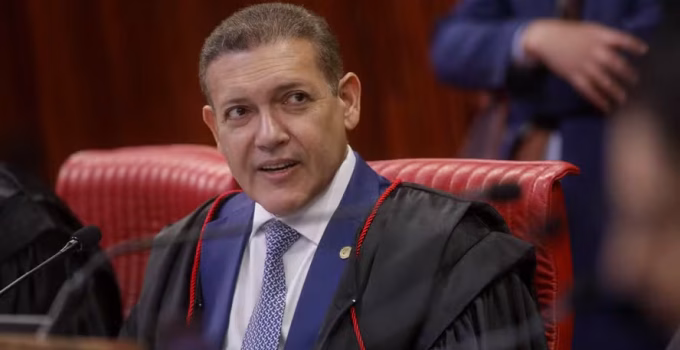 Nunes Marques restabelece direitos políticos de ex-senador Acir Gurgacz com liminar no STF