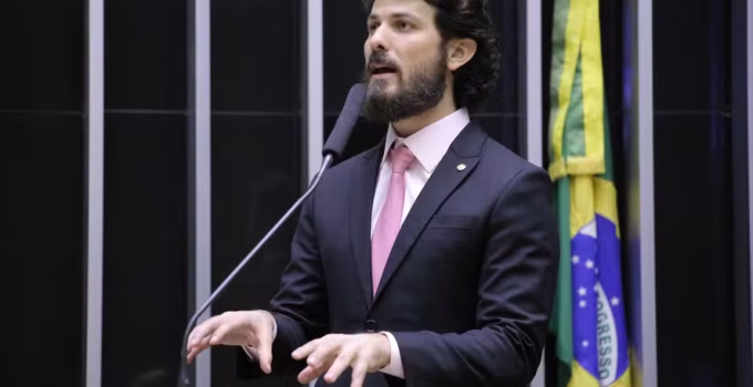 Federação União-PP confirma Marcelo Aro para chapa majoritária em Minas Gerais após reviravoltas