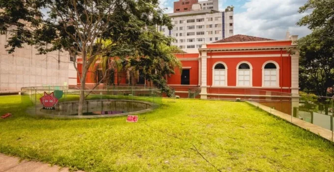 Arte Brasileira em BH: 5 Lugares Essenciais para Aprender e Admirar de Perto