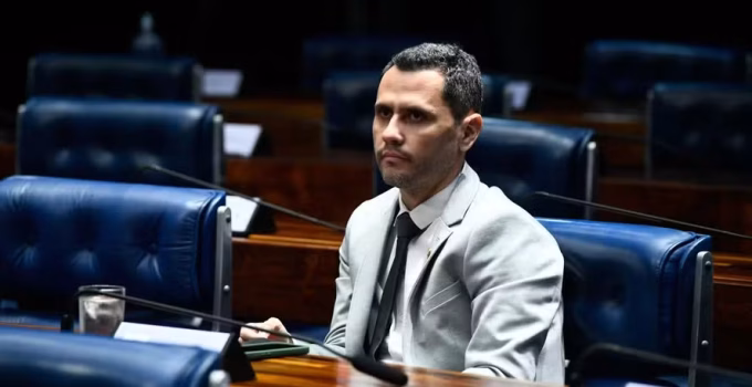 Reviravolta em Minas: Cleitinho desiste de veto e Republicamos o lança para o Governo Estadual