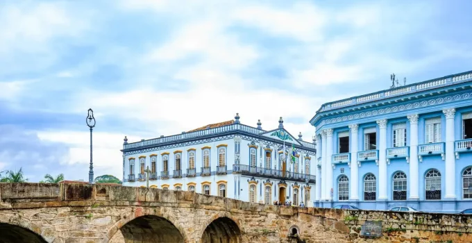 São João del-Rei e Diamantina ganham voos diretos de BH e impulsionam turismo em Minas