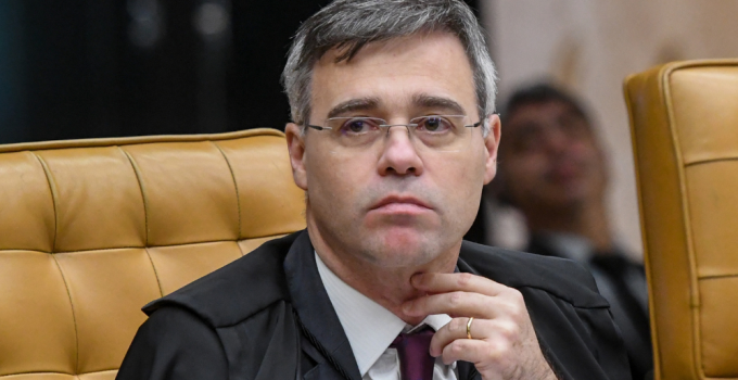 Mendonça exige do PT documentos sobre congresso e projeto "Porta Vozes de Lula"