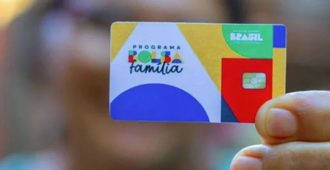 Saída do Bolsa Família é mais lenta para mulheres, rurais e no Norte/Nordeste, aponta pesquisa da FGV e Ministério do Desenvolvimento