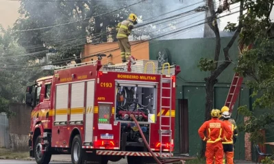 Incêndio em Hamburgueria Mobiliza Bombeiros no Bairro Prado, em Belo Horizonte; Chamas são Controladas