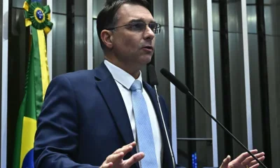 Flávio Bolsonaro Fixo em Pré-Candidatura Presidencial: "Preço" é Ver Pai Livre e Aptos nas Urnas em 2026