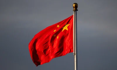 Superávit Comercial da China Atinge Marca Histórica de US$ 1 Trilhão com Redirecionamento de Exportações Longe dos EUA
