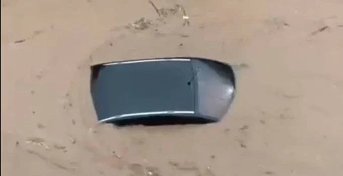 Alerta Vermelho em MG: Quase 50 Cidades Sob Risco de Chuvas Extremas e Deslizamentos