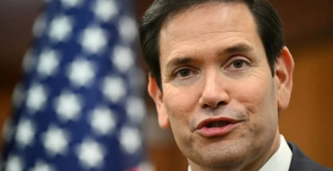 EUA classificam governo Maduro como 'intolerável' e acusam de cooperação com terroristas