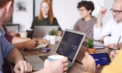 Empresa em MG é condenada a pagar R$ 5 mil por eleger funcionária como 'Rainha do Absenteísmo'