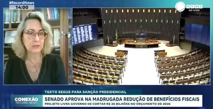 Dino suspende parte de lei e barra R$ 1,9 bilhão que poderia reativar "orçamento secreto"