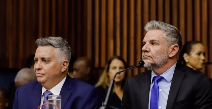 Prefeito de BH, Álvaro Damião, tira férias de 28 dias em janeiro de 2026; Presidente da Câmara assume a PBH