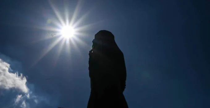 Onda de Calor Ameaça Quase 300 Cidades Mineiras: Inmet Alerta para Risco à Saúde