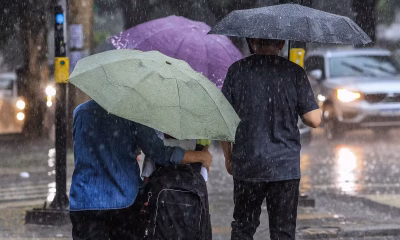 Chuva forte de Natal causa transtornos na Região Noroeste de BH e assusta moradores