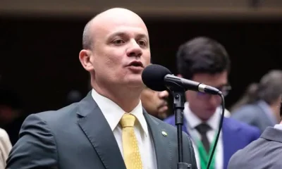 Oposição Suspende Recesso e Pressiona por Impeachment de Alexandre de Moraes