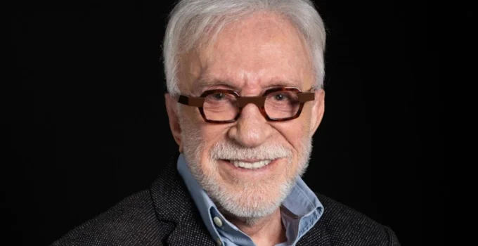 Moacyr Franco inicia nova turnê nacional em Belo Horizonte com show repleto de sucessos e humor