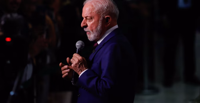 Lula sanciona corte de isenções e tributação de bets, mas veta brecha para 'orçamento secreto'