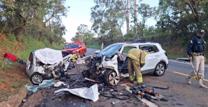 Tragédia em Paracatu: Colisão frontal na BR-040 mata cinco, incluindo duas crianças