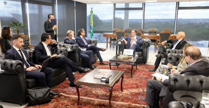 OEA elogia instituições brasileiras e descarta censura; Judiciário recebe alertas