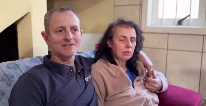 Trump e Zelensky sinalizam avanço em negociações de paz para Ucrânia; nova reunião em janeiro