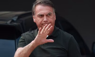 Bolsonaro tem alta prevista para após o Ano Novo após novos procedimentos médicos