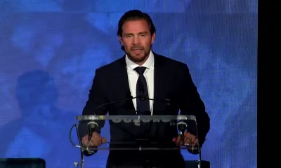 Banqueiro investigado por fraudes bancárias recebeu Moraes e líderes do Centrão em mansão de luxo