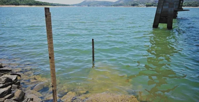 Sistema Paraopeba com menos de 50% da capacidade: Grande BH em alerta com baixos níveis de reservatórios