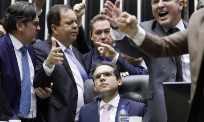 Câmara dos Deputados encerra 2025 com gastos recordes e aumento de meio bilhão de reais