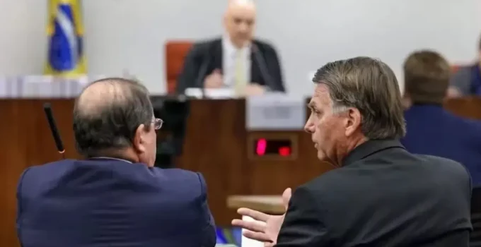 Resumo de 2025: Prisão de Bolsonaro, Reviravolta de Eduardo e Pressão sobre Moraes Marcam o Ano