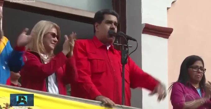 Maduro e Cilia Flores serão julgados em Nova York por narcoterrorismo, anuncia Trump