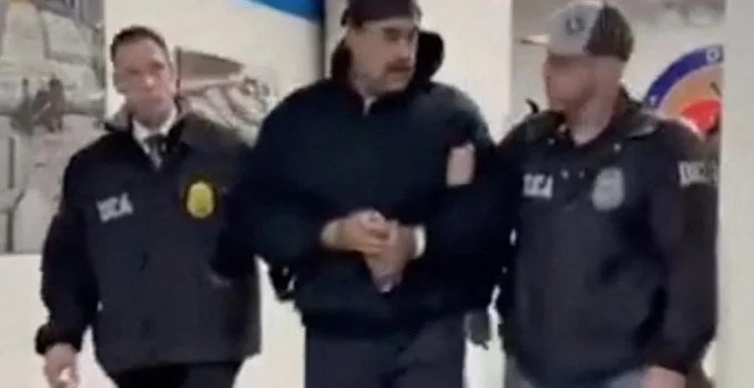 Maduro Detido em Nova York Após Chegada Aos EUA em Operação Surpresa
